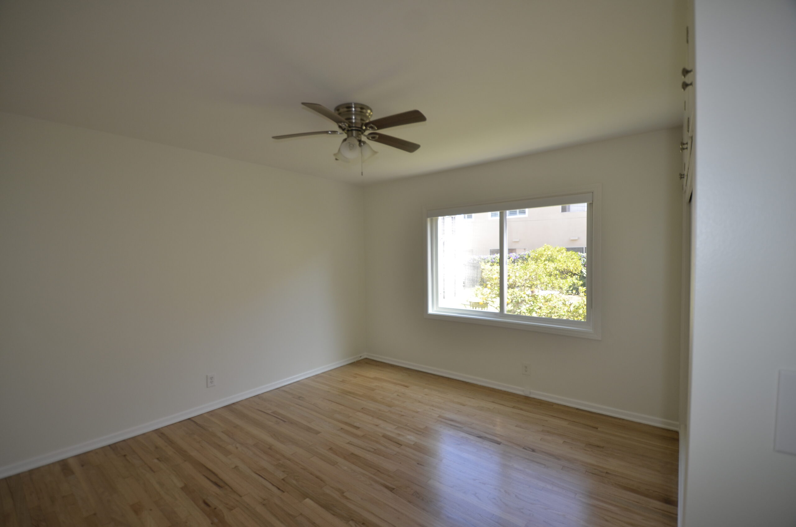 Apt 3 bedroom with large closet - 2 doors - one to living room, one to hall